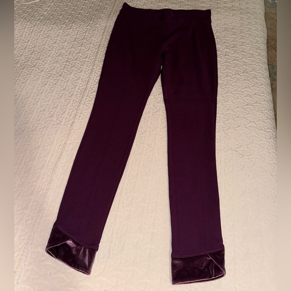 ☮️HUE☮️VELVET CUFF PONTE KNIT LEGGINGS NWOT! - Picture 4 of 11